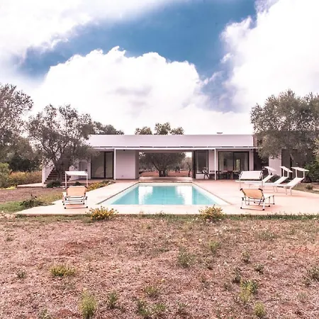 Greta Villa Carovigno
